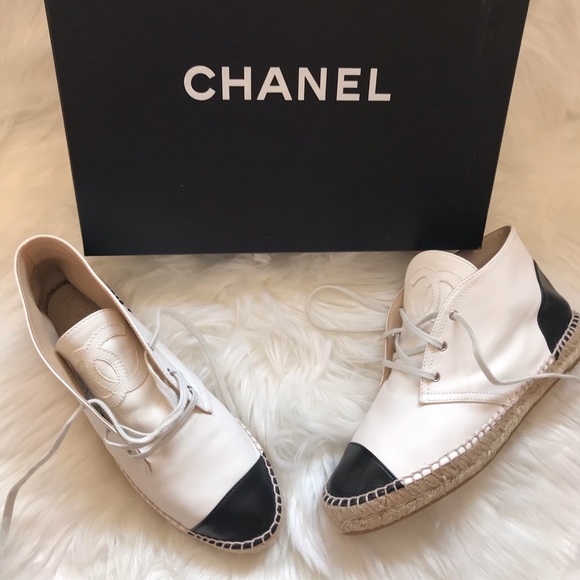 CHANEL Shoes - NEW! Authentic CHANEL CC Logo Calfskin Espadrilles